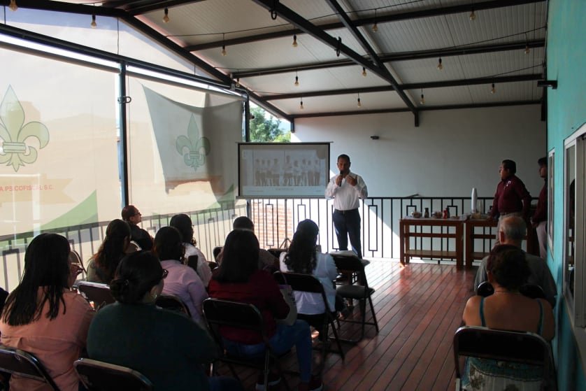 Mobirise Website Builder